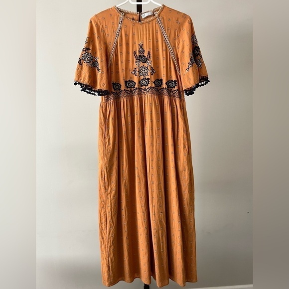 Zara Mustard Embroidered midi dress, size XSmall. - Picture 1 of 6